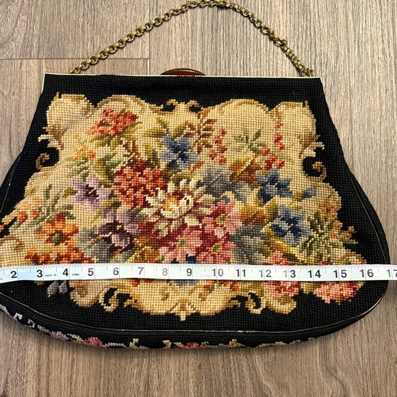 Vintage Jolles made in Austria needlepoint Floral Embroidered Women's Bag - Picture 12 of 12